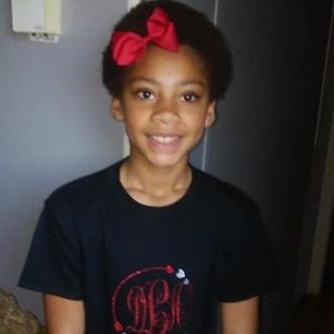 Meet your Posher, Diamond